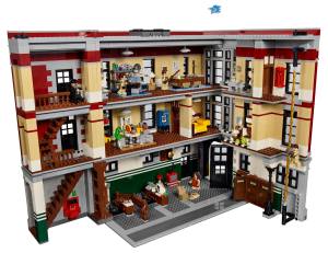 legogbfirehouseopenoff2